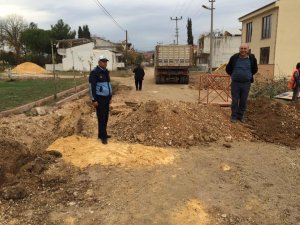 HER İŞİN BAŞINDA ZABITA VAR