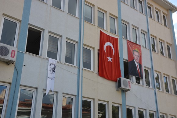 ATATÜRK’E SAYGISIZLIĞA SORUŞTURMA