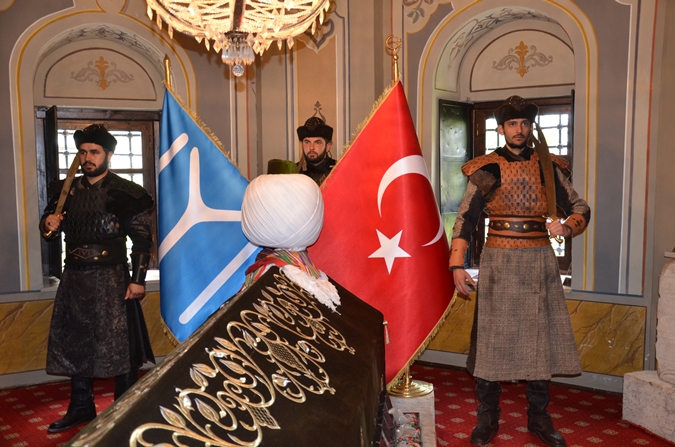 TARİHİ NÖBET BAŞLADI