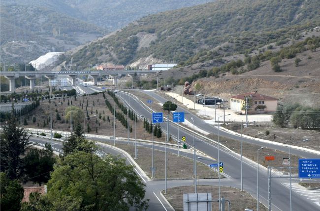 BOZÜYÜK KÜTAHYA KAVŞAĞI DÜZELTİLDİ