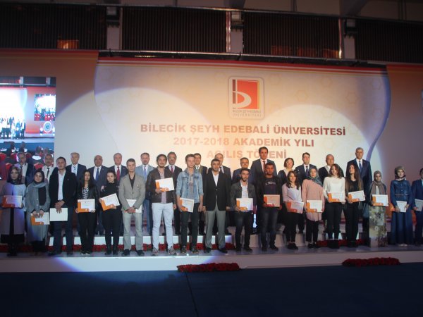 BİLECİK ŞEYH EDEBALİ ÜNİVERSİTESİ’NİN 2017-2018 AKADEMİK YILI AÇILIŞI GERÇEKLEŞTİ