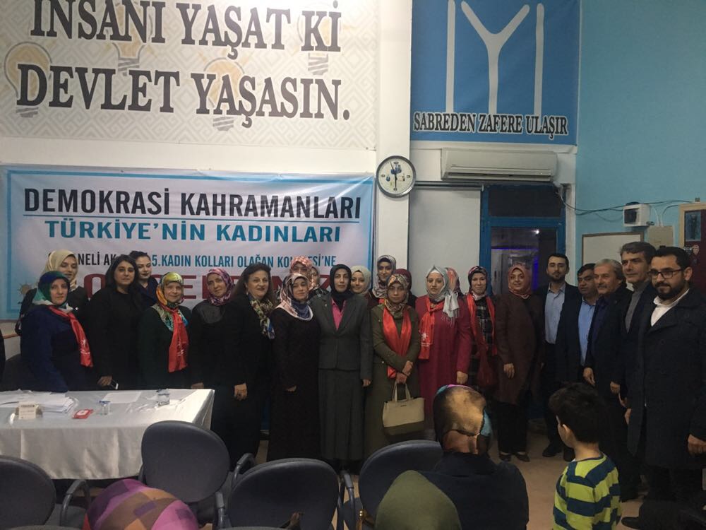 AK KADINLARIN YENİ BAŞKANI FATMA KAYA OLDU