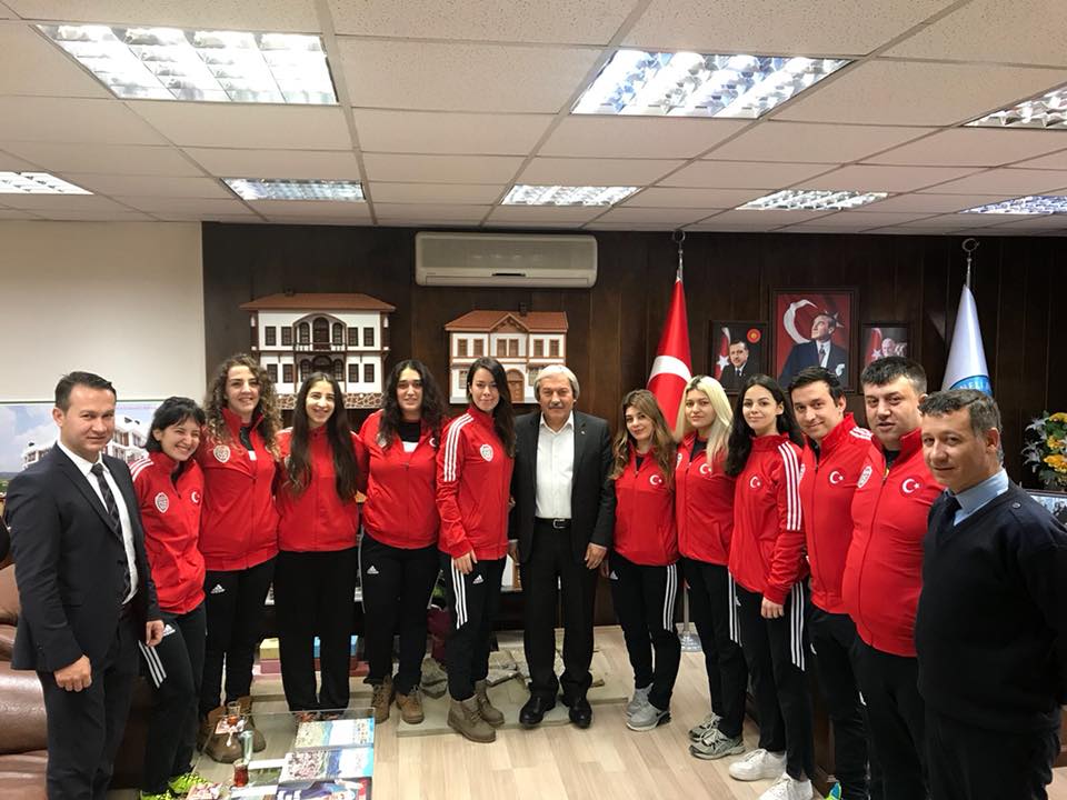 TURNUVA ÖNCESİ BAŞKANA ZİYARET
