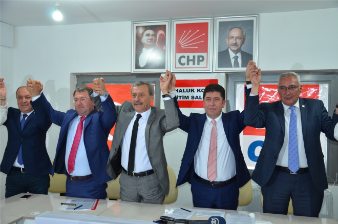 CHP’Lİ YAŞAR TÜZÜN;  "BARIŞACAĞIZ, BÜYÜYECEĞİZ, BÖLÜŞECEĞİZ”