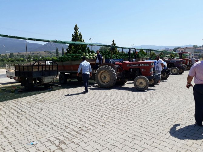 BU SENE KARPUZ PAZARI YENİ HAL ALANINDA KURULACAK