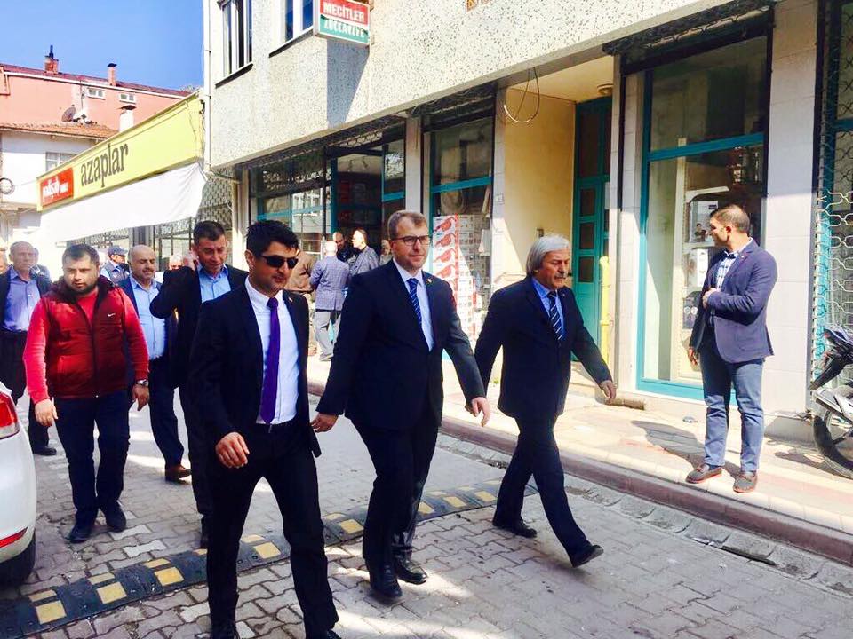 BAKANDAN SONRA BİR DE BAKAN YARDIMCIMIZ OLDU