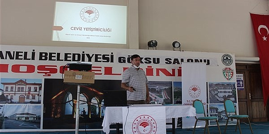 Osmanelili çiftçilere ceviz semineri