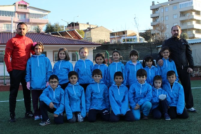 gelecegin-yildiz-atletleri-osmaneliden.jpg